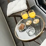 Stylish 1br Cosy Flat - Center *