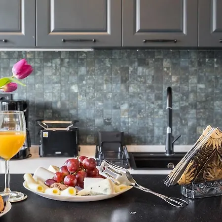 Stylish 1br Cosy Flat - Center Apartment *