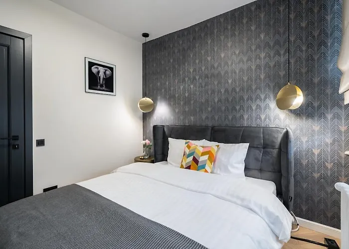 Apartament Stylish 1br Cosy Flat - Center